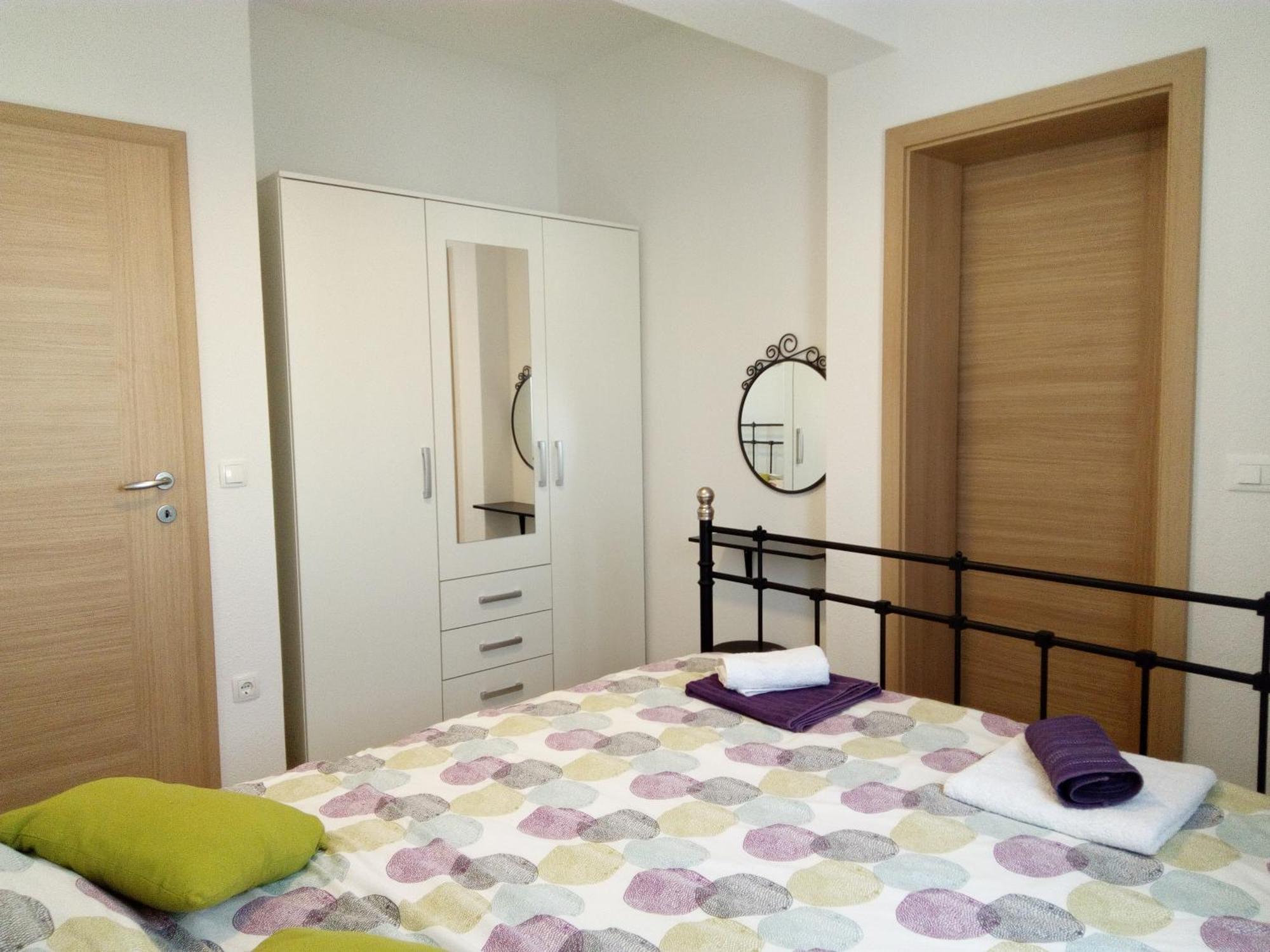 Apartments Medvid Трогір Екстер'єр фото