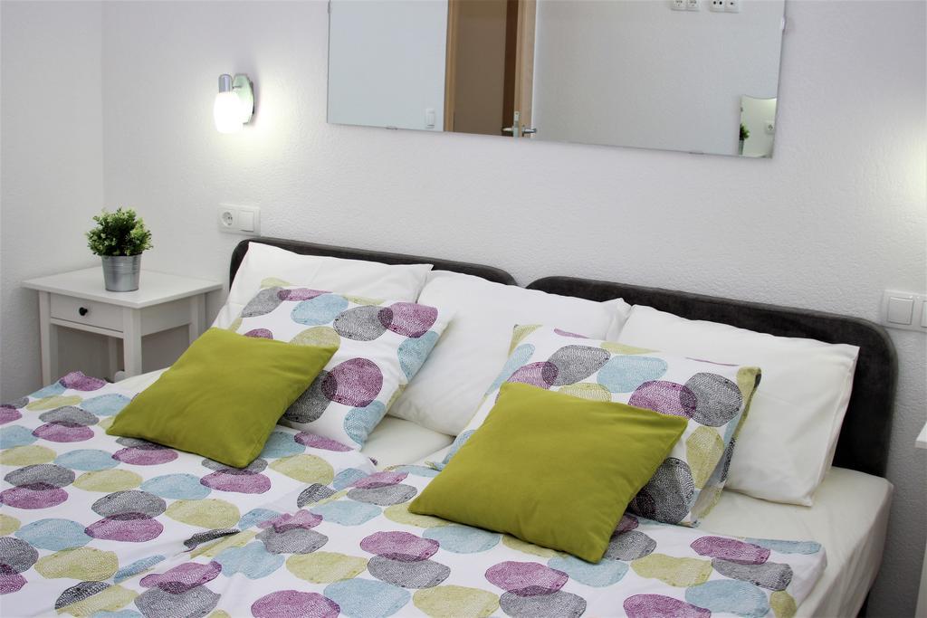 Apartments Medvid Трогір Екстер'єр фото